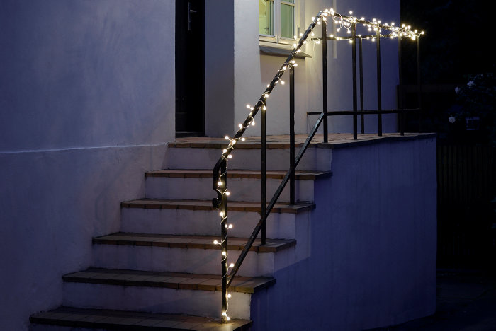 Ljusslinga Snöboll 100 LED Stemning